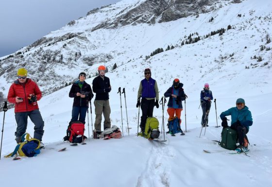 <?php echo e(get_post_field('post_excerpt', 21466)); ?>