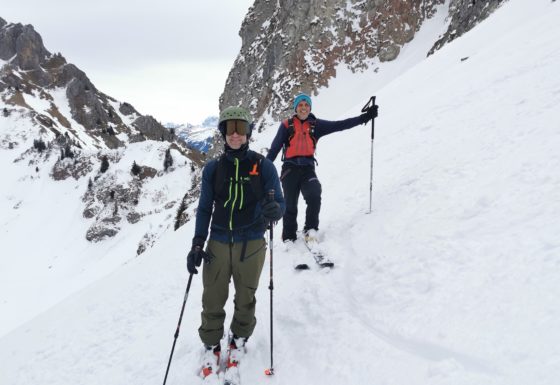 <?php echo e(get_post_field('post_excerpt', 21340)); ?>