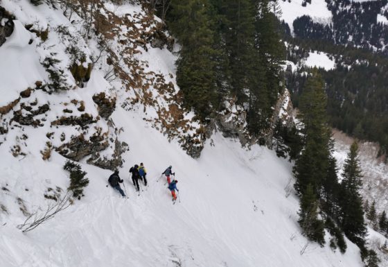 <?php echo e(get_post_field('post_excerpt', 21324)); ?>