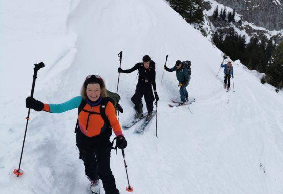 <?php echo e(get_post_field('post_excerpt', 21330)); ?>