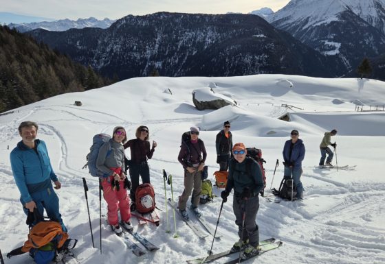 <?php echo e(get_post_field('post_excerpt', 21801)); ?>