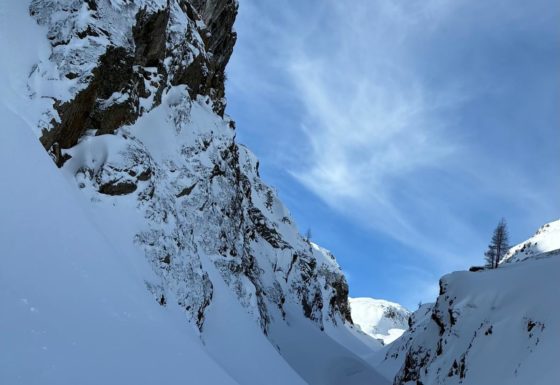 <?php echo e(get_post_field('post_excerpt', 21787)); ?>