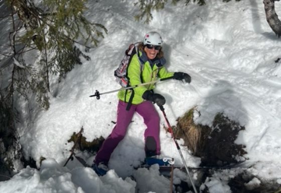 <?php echo e(get_post_field('post_excerpt', 21842)); ?>