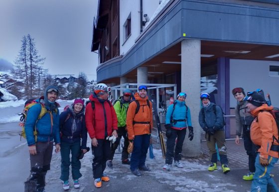 <?php echo e(get_post_field('post_excerpt', 22358)); ?>